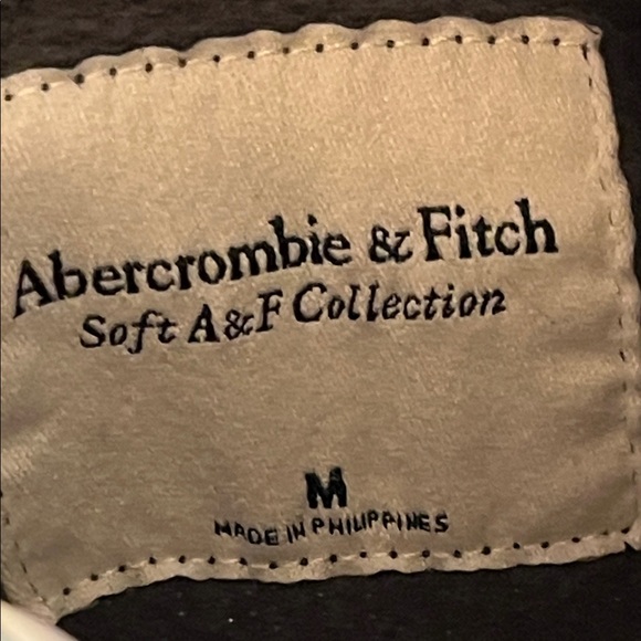 Abercrombie & Fitch Gray Button-Up Sweatshirt - Picture 2 of 11